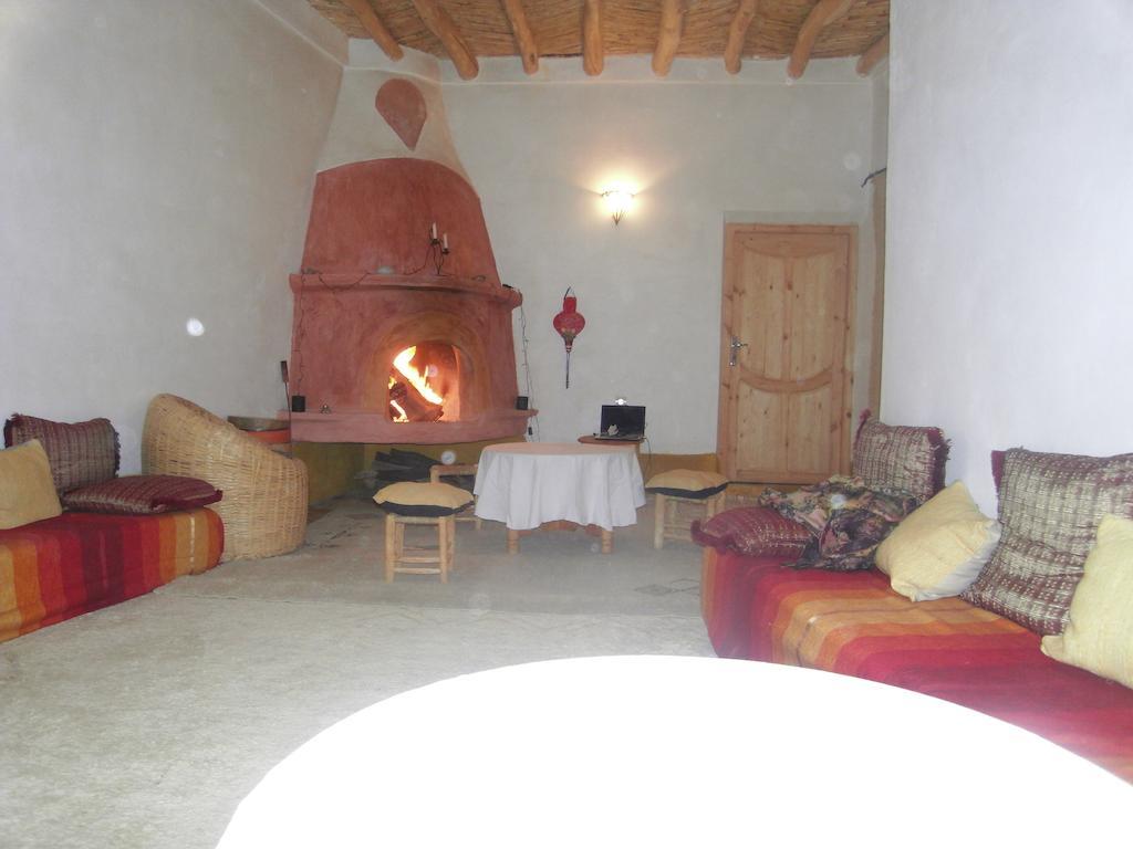 Отель Kasbah Agoulzi Kelaat-M'Gouna Экстерьер фото